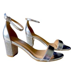 L. Lorraine Shoes Prom High Heels Rhinestone Silver Strappy Open Toe JANICE 10